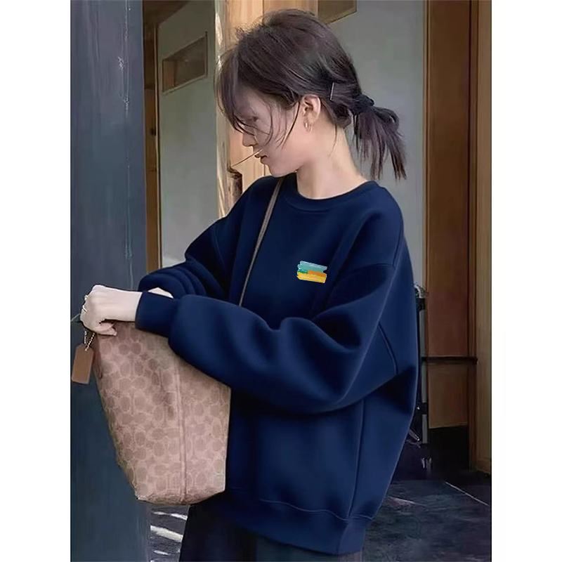 小众圆领长袖加绒加厚卫衣女秋冬新款时尚大码宽松胖mm小个子外套