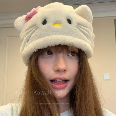 白色卡通凯蒂猫毛绒帽