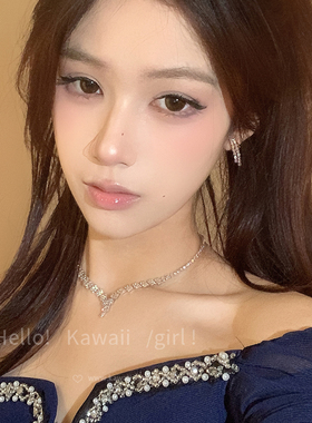 清冷感简约闪钻项链耳环套装