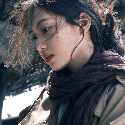 褶皱棉麻棕色复古围巾