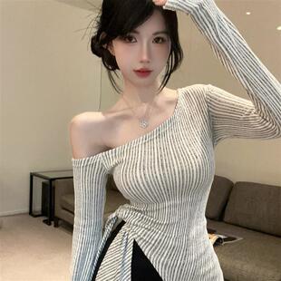 韩版 不规则设计小众斜领竖纹理长袖 针织衫 女秋季 显瘦系带上衣 修身