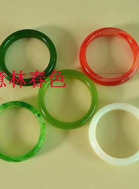 合成玉手镯.玉镯内径62-65mm绿色