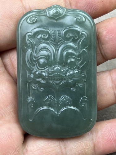 仿古貔貅兽面新疆和田玉老坑且末山料
