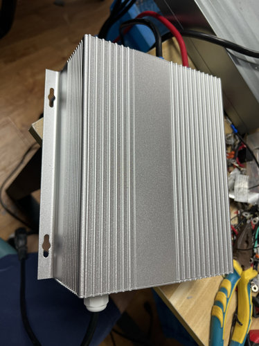 新能源汽车外挂通用替代型dcdc 200-750v转14v1.6kw