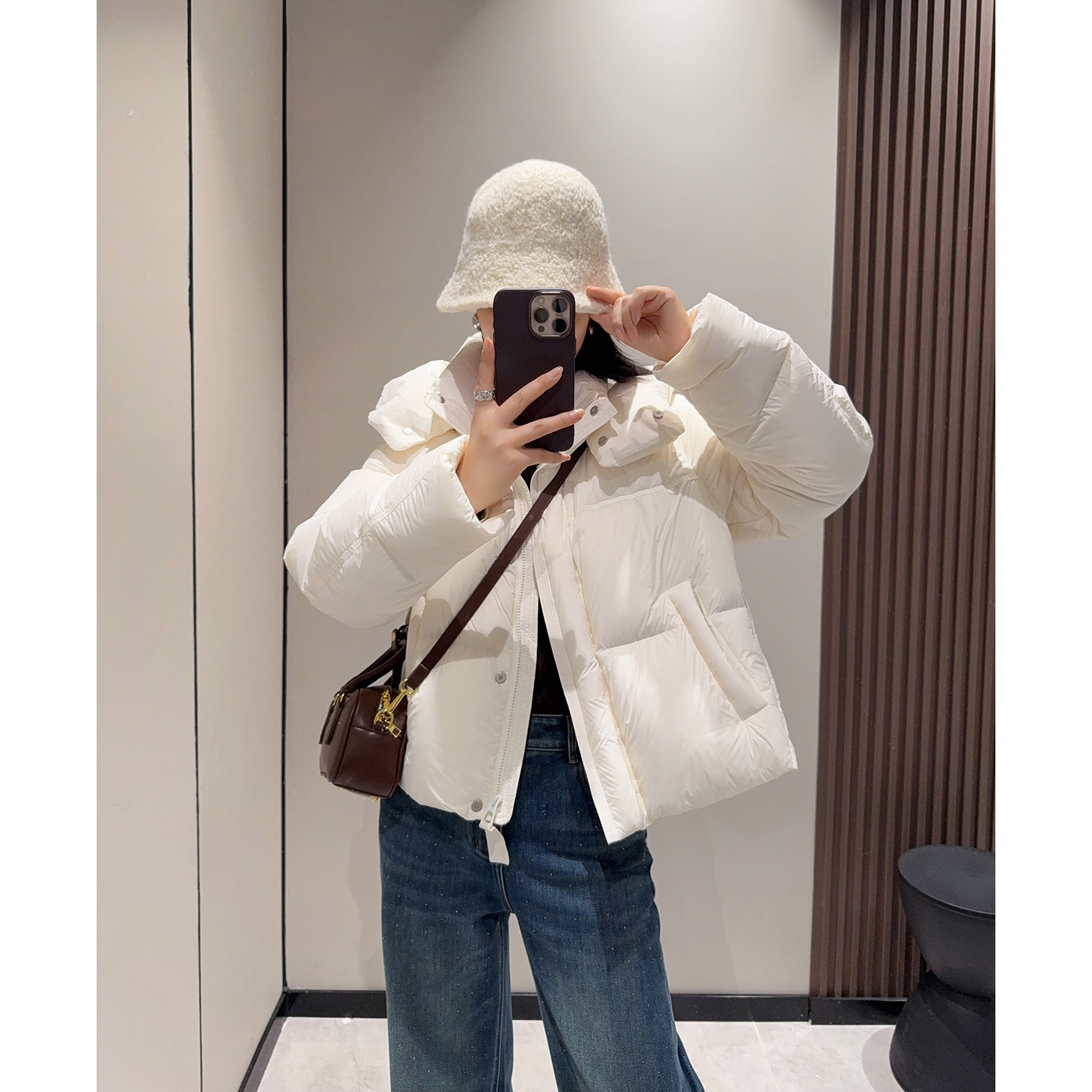 冬日暖阳！匈牙利95%白鹅绒云朵泡芙短款连帽羽绒服面包服外套女