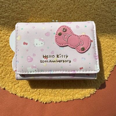 凯蒂50周年hellokitty钱包短款少女心粉色零钱包学生萝莉KT三折