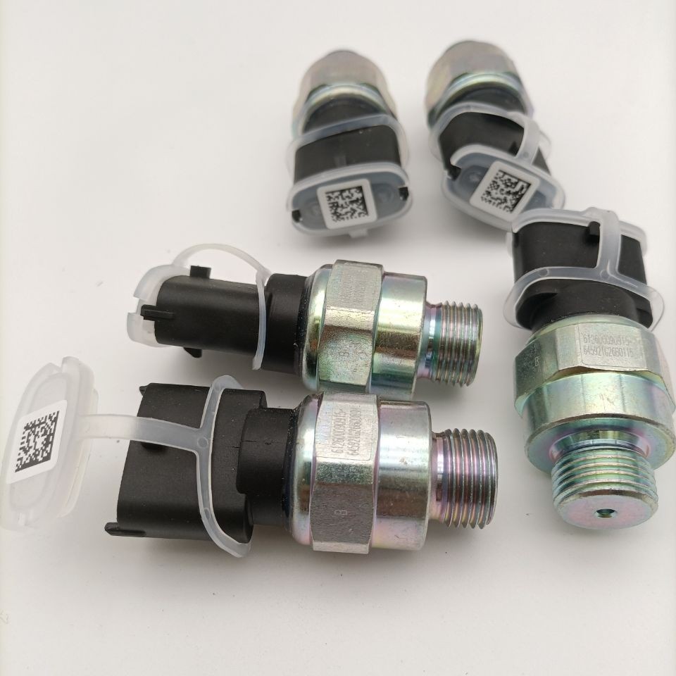 潍柴机油压力传感器发动机