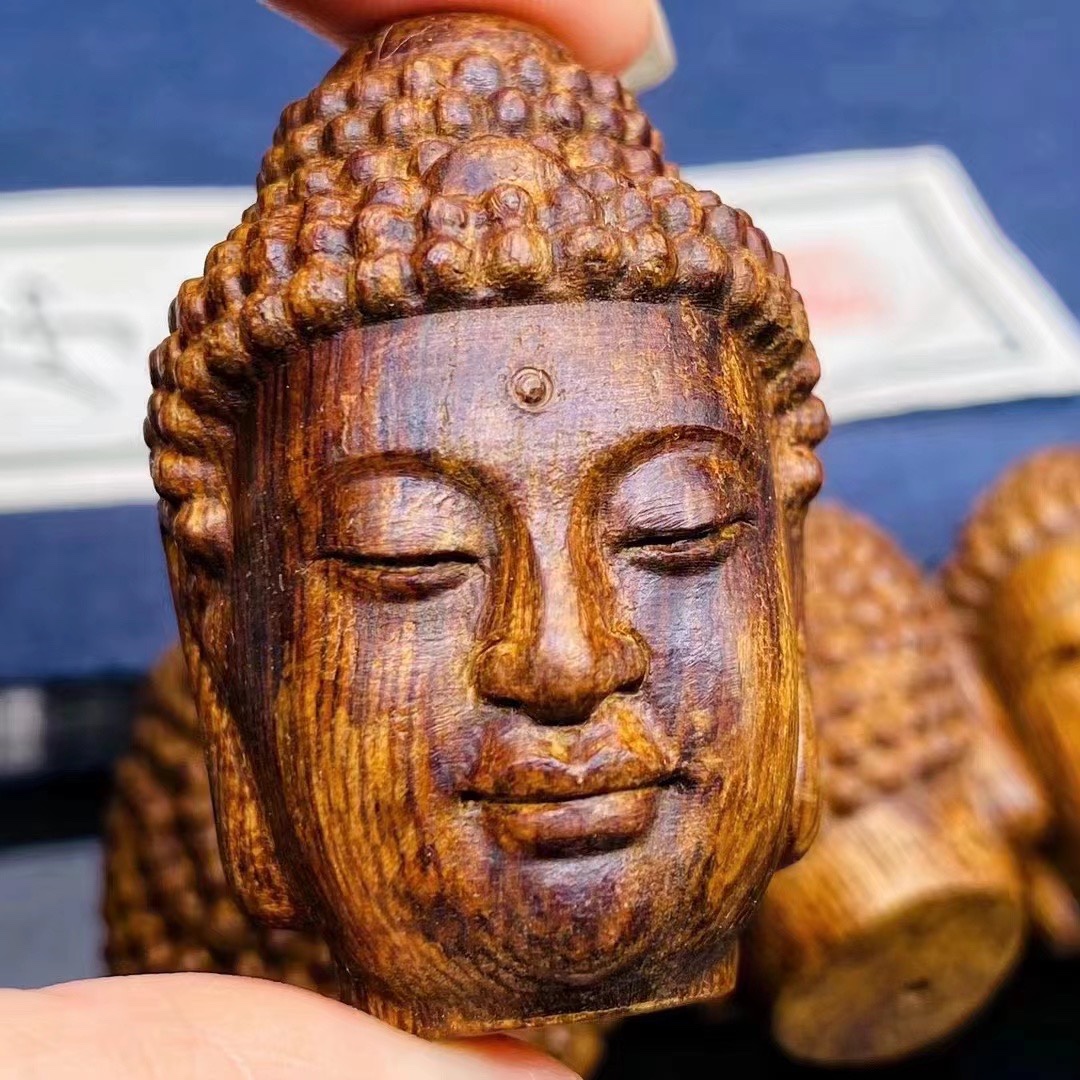 沉香佛头 高油加里曼丹手工雕刻制作 油脂丰富 药香味十足