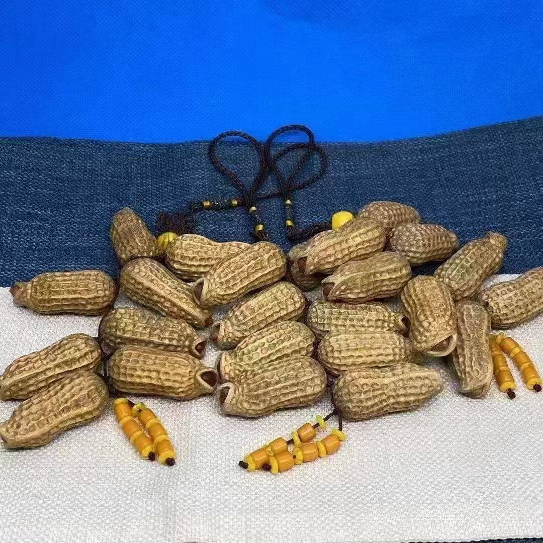 天然印尼沉香车挂《花生》象征吉祥吉庆 生闻凉蜜香味甘甜浓郁