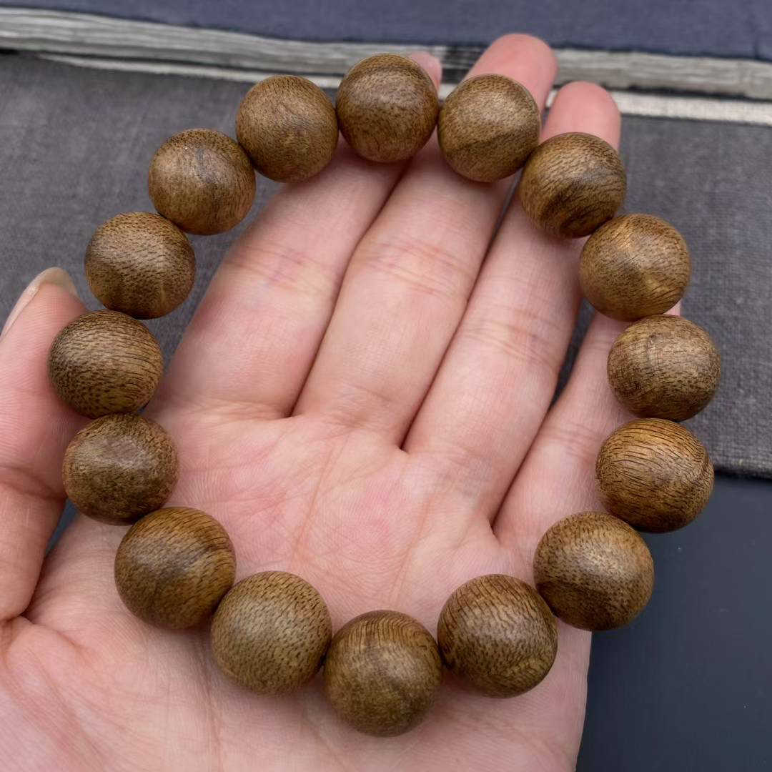 柬埔寨1.4单圈手串 蜜香浓郁 颗颗精选 清闻有微微凉意 金丝结香