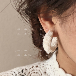 橘里 毛绒线圈圆圈耳环秋冬氛围感百搭温柔气质耳饰 S925纯银针