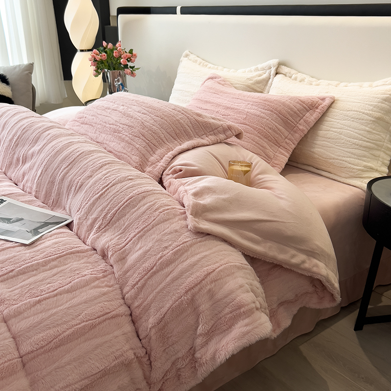 新款冬季A版360克宽边雪貂绒四件套B版230克牛奶绒加厚保暖被套