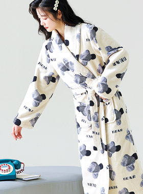 睡袍女秋冬季加厚珊瑚绒长袍外穿浴袍保暖长袖春秋法兰绒新款睡衣