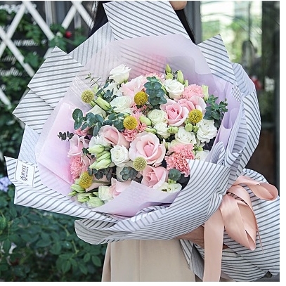 蕲春县漕河镇赤东镇蕲州镇管窑镇彭思镇鲜花店母亲节速递玫瑰花束