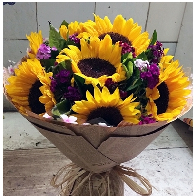 永城市茴村镇城厢乡候岭乡黄口乡新桥乡鲜花店母亲节配送玫瑰花束