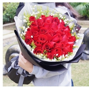 鄂州市鄂城区杨叶镇花湖镇长港镇沙窝乡鲜花店母亲节速递玫瑰花束