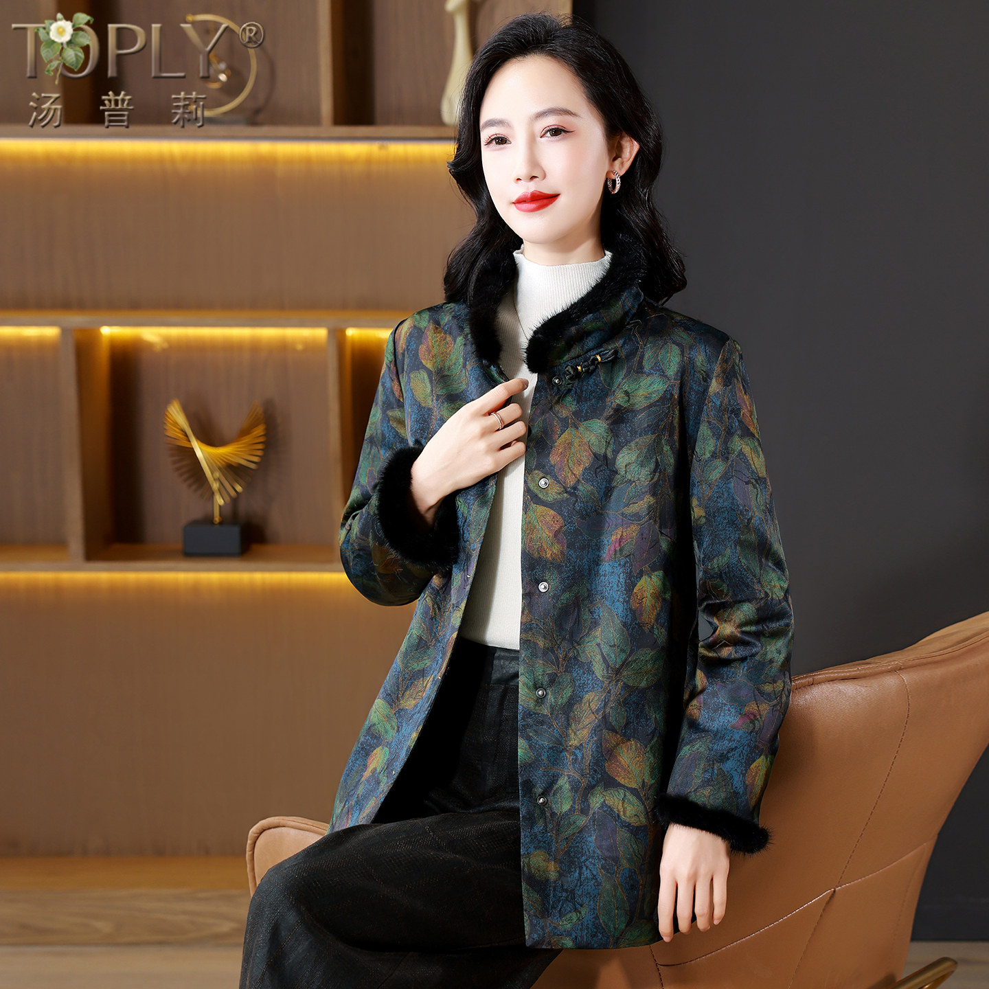 专柜正品羽绒服女2025冬新款高端水貂毛妈妈短款鹅绒服小个子外套