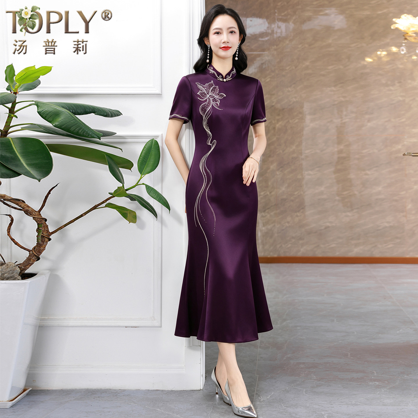 婚宴礼服装连衣裙喜妈妈年轻裙子图片