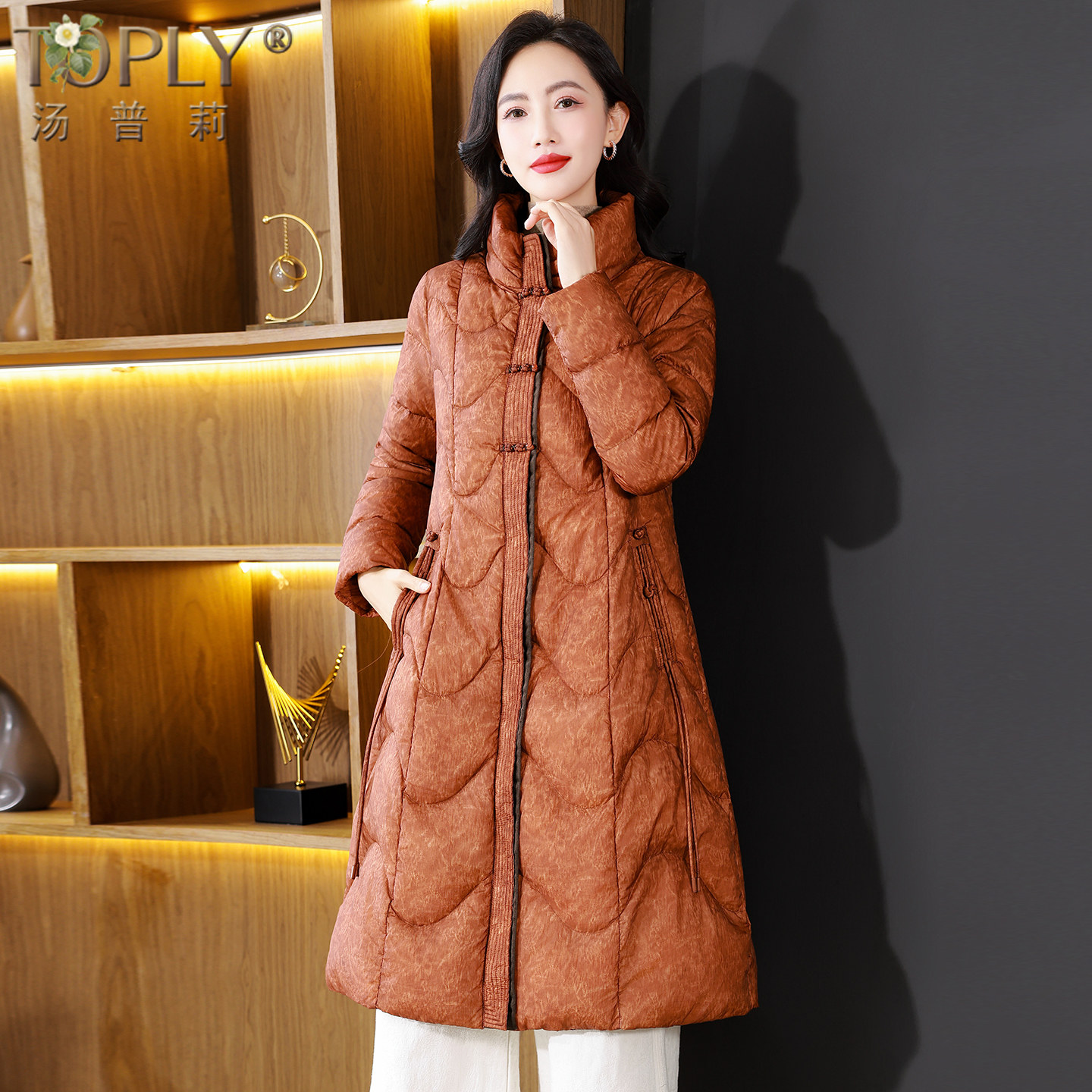 2025冬新款专柜正品90白鹅绒羽绒服女高端洋气轻奢年轻中长款外套