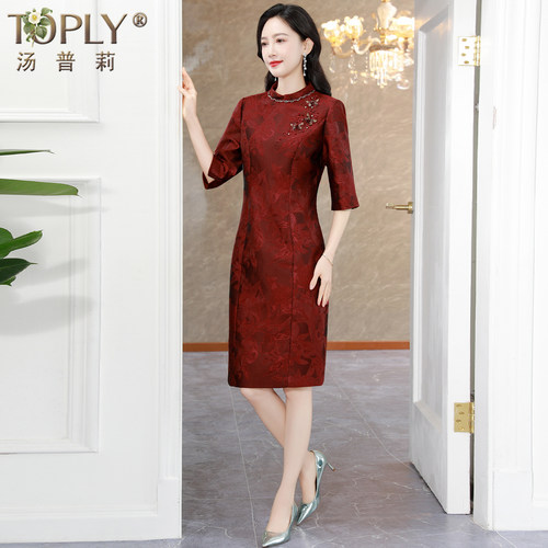 时尚妈妈婚宴礼服高端喜婆婆