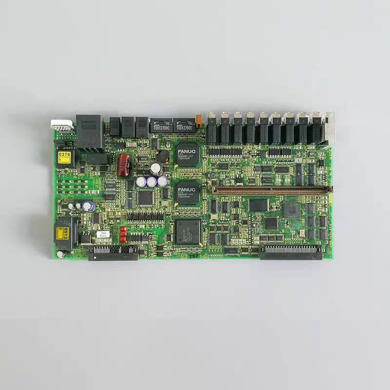 A20B-2101-0711/2102-0207 发那科原装四轴一体侧板测试OK