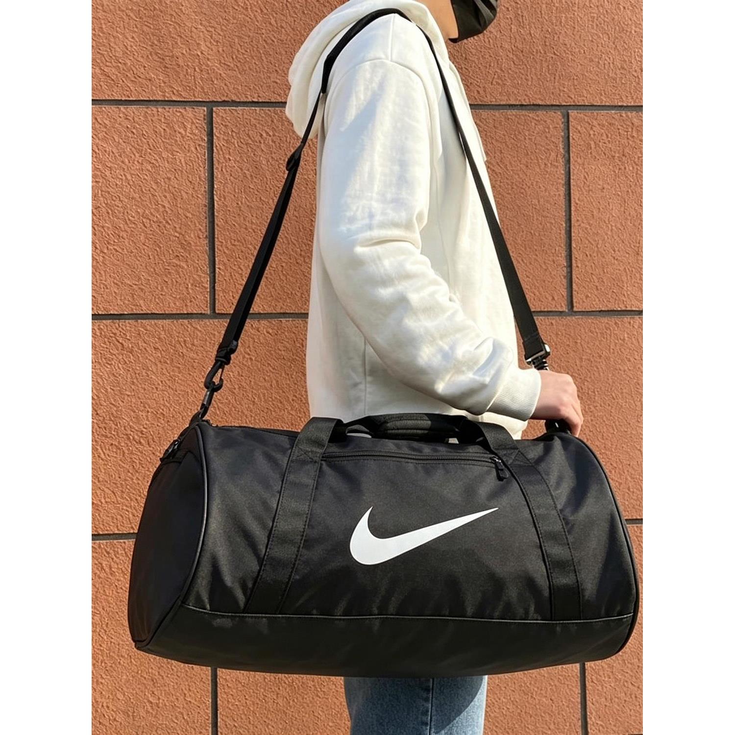 Nike耐克大容量单肩包健身运动包男女斜挎包正品手提包训练旅行包