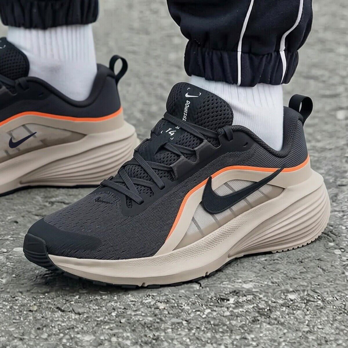 Nike耐克鞋子2026年新款运动鞋透气网面跑步鞋男子缓震训练休闲鞋