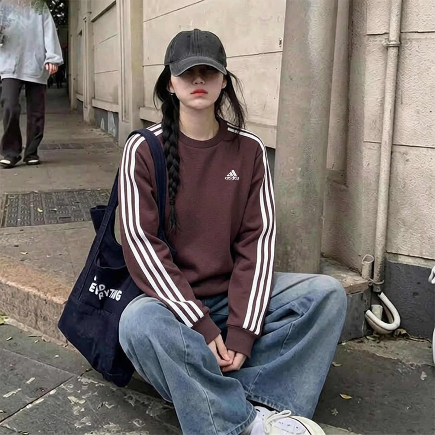 阿迪达斯卫衣女秋季新款复古防风宽松三条纹美式韩版打底运动上衣