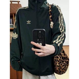 阿迪达斯三叶草绿色外套女春季新款宽松大码运动美式夹克开衫上衣