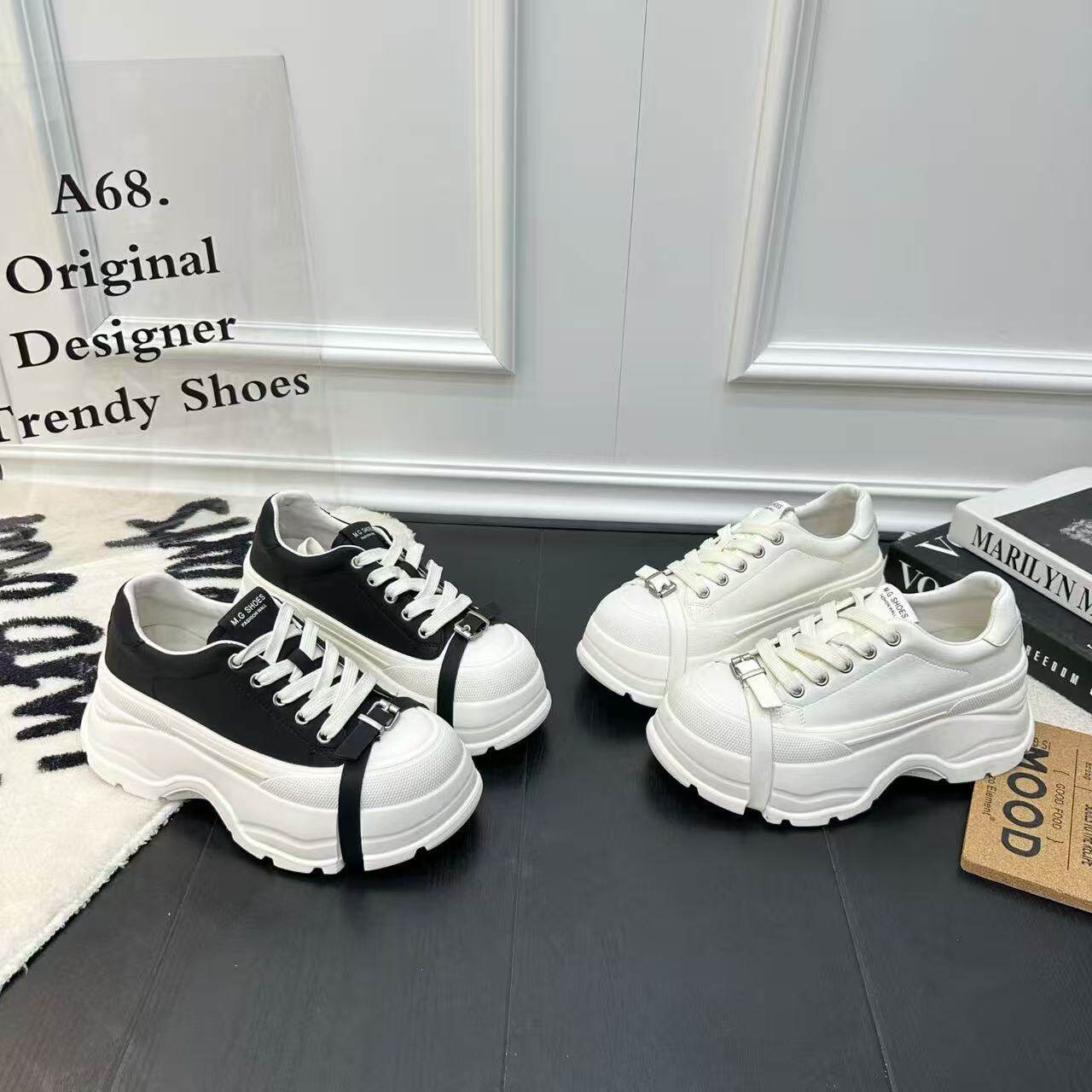 超轻厚底松糕鞋女2026春新款系带小个子增高百搭轻便休闲鞋皮带扣