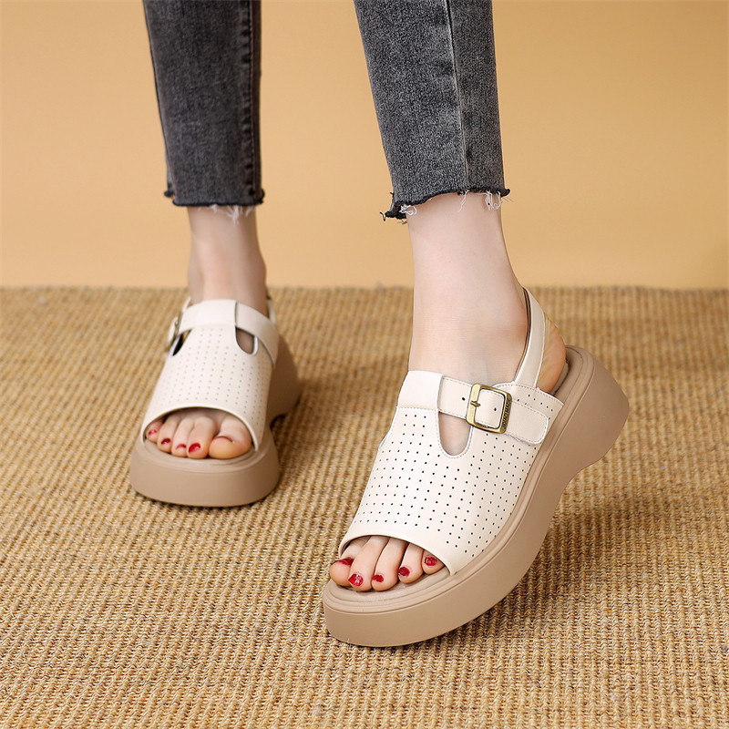 2025时尚厚底编织凉鞋女夏外穿不累脚仙女百搭休闲女沙滩凉鞋