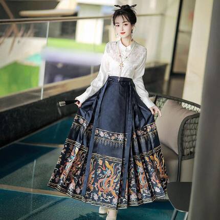 成人新款马面裙套装汉服女2024新款秋季改良织金妆花明制仙气古装