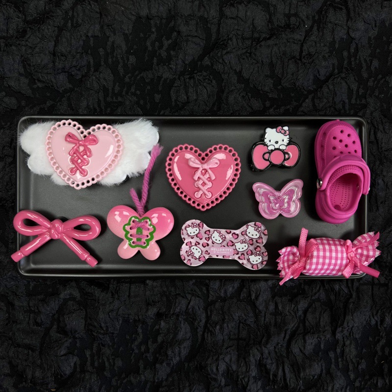 洞洞鞋粉嫩蝴蝶结鞋扣甜美可爱