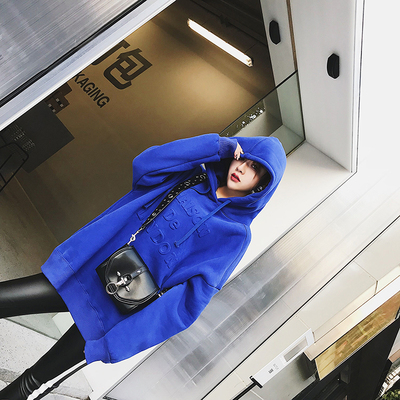 2018秋冬新款韩版宽松宝蓝色加绒加厚卫衣女连帽慵懒风套头外套潮