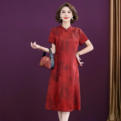 喜婆婆礼服2026夏季新款高端香云纱连衣裙复古刺绣真丝旗袍婚宴装