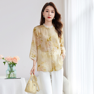 2026年新款时尚百搭上衣常规款七分袖鹅黄色衬衫中老年女装春夏季