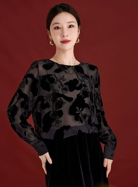 2025年新款黑色上衣40岁50中老年女装秋季常规款时尚百搭上衣圆领