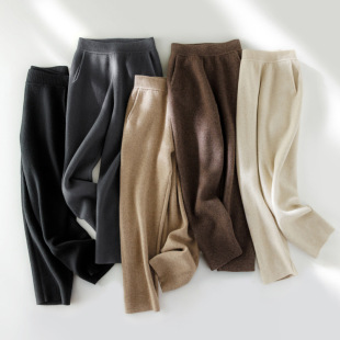 女士 十二针加厚空气层小脚裤 素锦2026秋冬新款 山羊绒妈妈宽松时尚