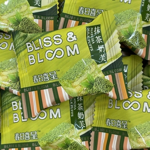 春日喜呈抹茶奶芙雪花酥威化饼干结婚订婚伴手礼办公室休闲零食