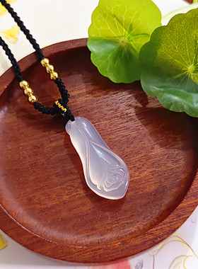 天然冰种白玉髓吊坠冰透玛瑙玉兰花玫瑰花玉石挂件送女友老婆妈妈