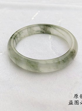 高冰天山冰翠女士飘绿花玉镯