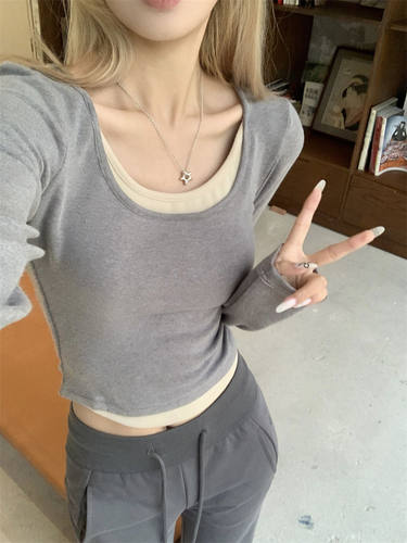 新款设计感百搭秋季撞色假两件修身显高显瘦内搭套头U领长袖女生