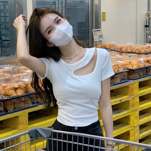 纯欲风设计感小众2023年夏季镂空修身显瘦短款打底衫短袖女上衣