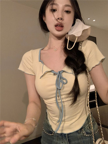 2024新设计纯欲风辣妹短袖T恤女小众短款紧身显瘦辣妹上衣潮