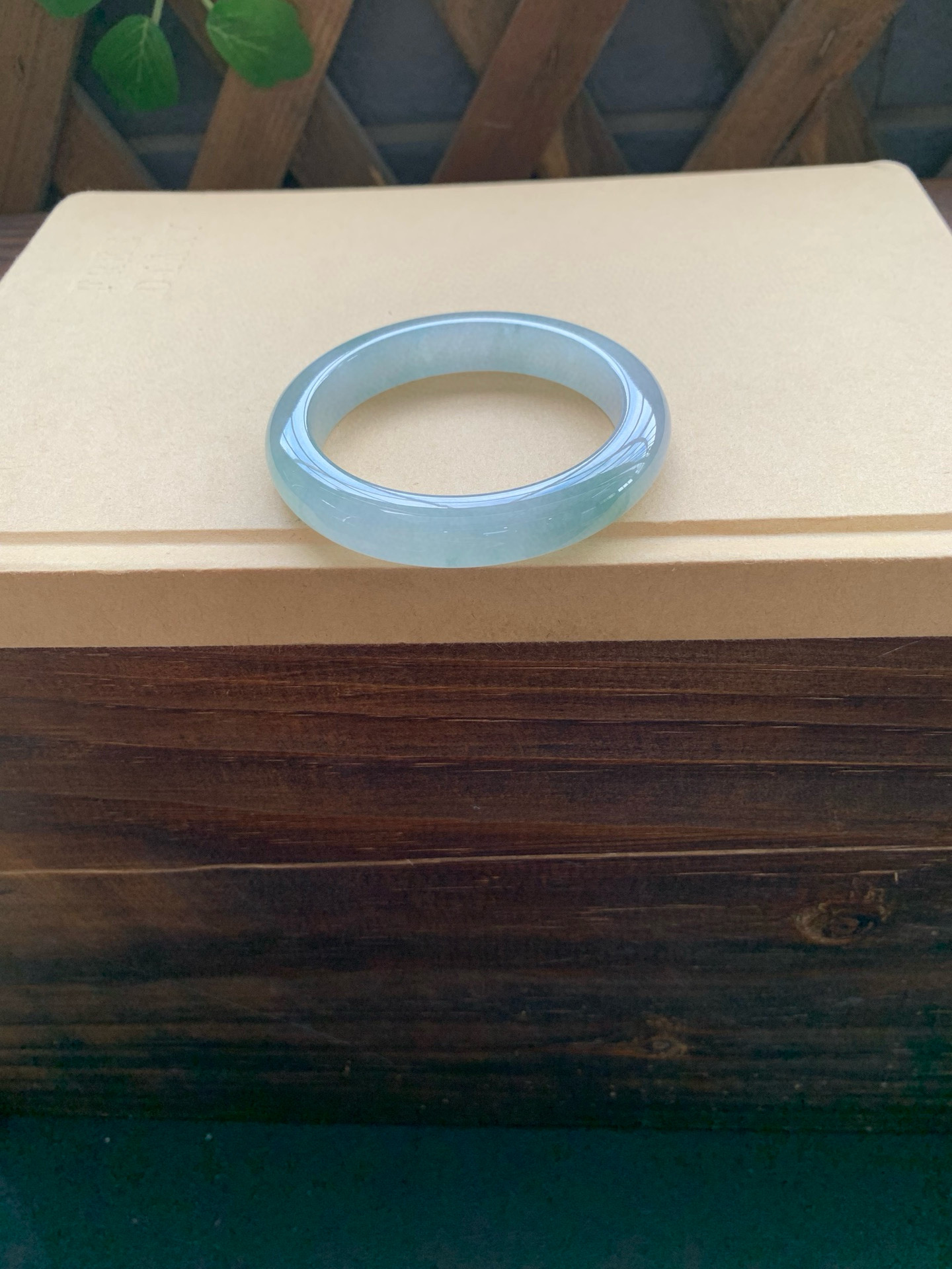 51圈口缅甸天然A货翡翠冰飘绿正圈手镯肉质细腻冰透带证书