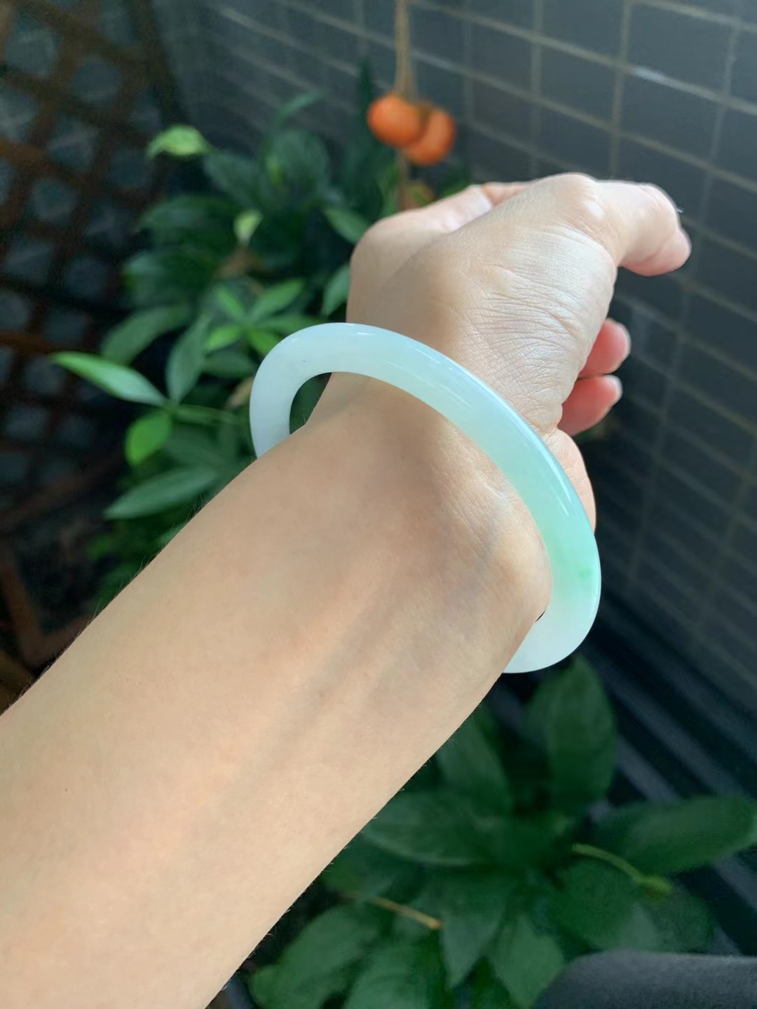 翡翠缅甸冰种糯种飘花圆条天然手镯带证书