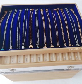 珠宝首首饰玻璃箱手链吊坠皮革金黄红色百位戒收纳盒展示饰品高档
