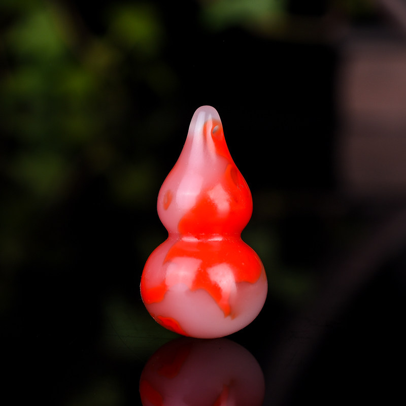 新疆和田红玉葫芦挂件玉石葫芦福禄福寿绵长平安摆设挂件吊坠