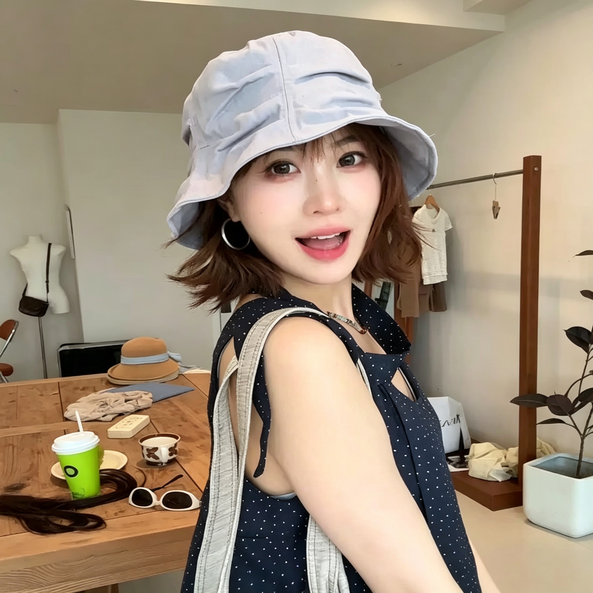 水桶盆帽日系小众设计感褶皱渔夫帽女夏季薄款亚麻遮阳帽子简约