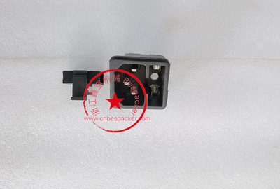 卡式电源插座（带保险）+14343T880-009